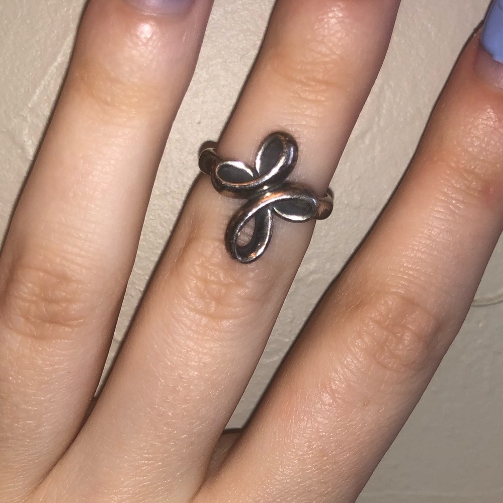 James Avery Cross intertwined ring 🤩